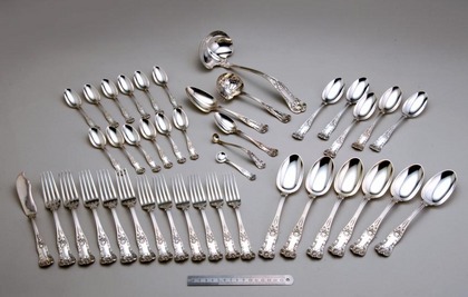 Gorham Sterling Flatware set (41) - New Queens